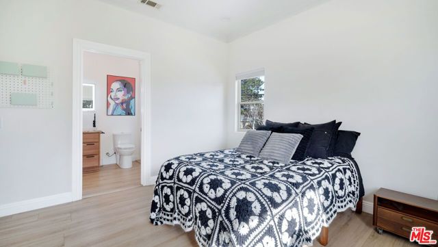 5136 Berryman Avenue, Culver City, CA 90230