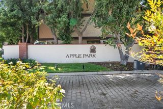 24843 Apple Street B, Newhall (santa Clarita), CA 91321
