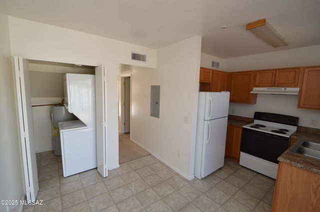 4327 E Bellevue St Unit 3102, Tucson, AZ 85712