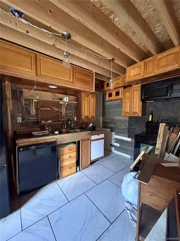 360 Camino Baca Grande, Crestone, CO 81131