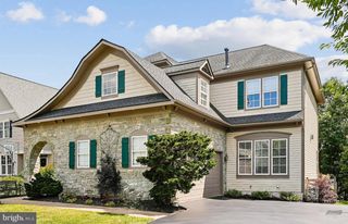 9046 ROARING SPRING LOOP, Bristow, VA 20136