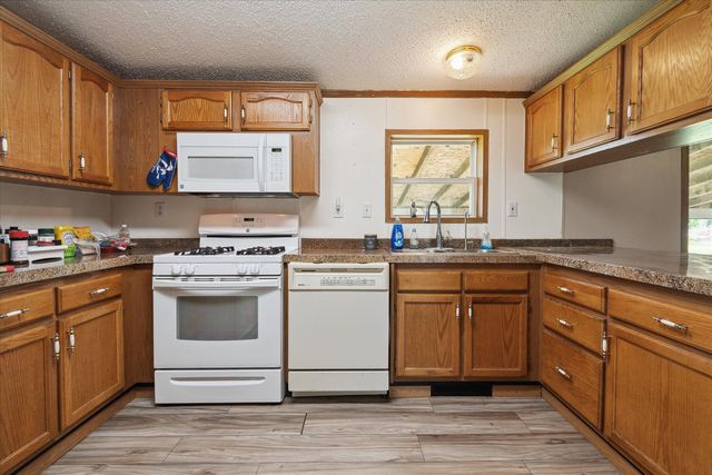 939 N Coleman Road, Shepherd, MI 48883