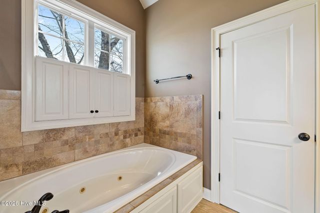 100 Cascade Drive, Goldsboro, NC 27530