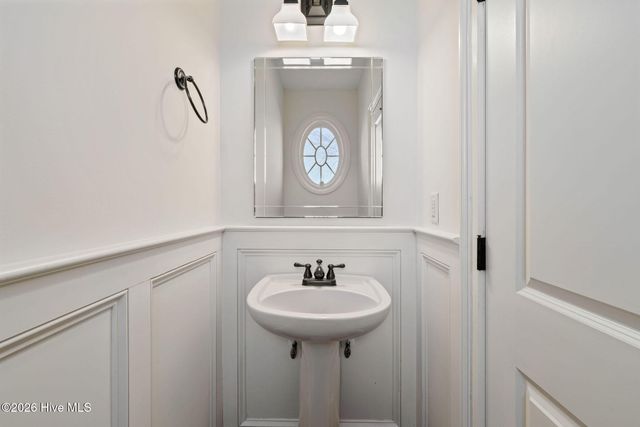 100 Cascade Drive, Goldsboro, NC 27530