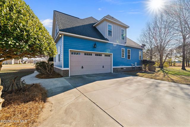 100 Cascade Drive, Goldsboro, NC 27530