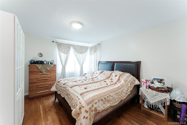 69-62 199th Street, Fresh Meadows, NY 11365