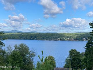 2 Wills Way, Edinburg, NY 12134