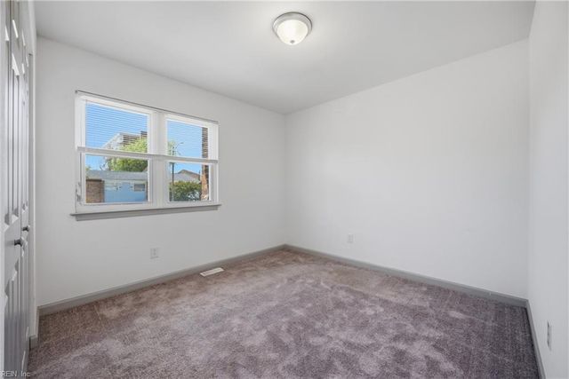 1006 Bowe PL, Norfolk, VA 23504