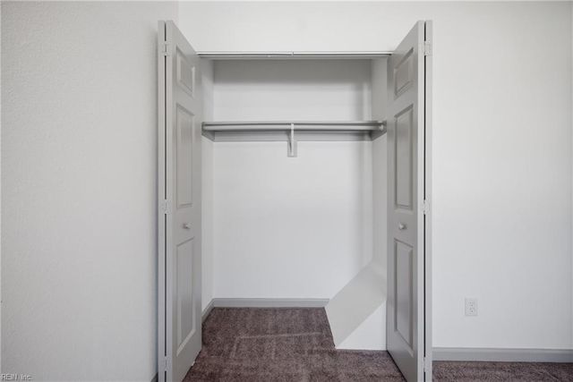 1006 Bowe PL, Norfolk, VA 23504