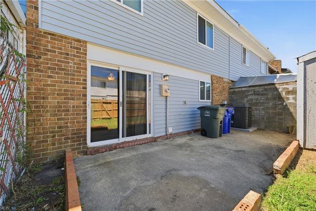 1006 Bowe PL, Norfolk, VA 23504