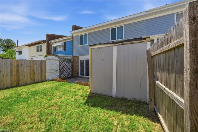1006 Bowe PL, Norfolk, VA 23504