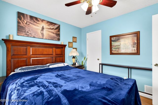 1305 Williamsburg Dr, Elizabethtown, KY 42701
