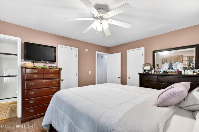 1305 Williamsburg Dr, Elizabethtown, KY 42701