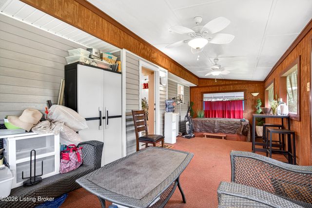 1305 Williamsburg Dr, Elizabethtown, KY 42701
