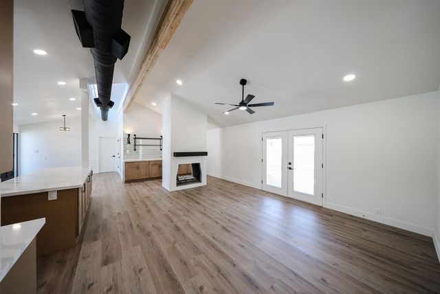 3001 W Mercer Lane, Phoenix, AZ 85029