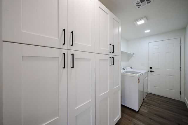 3001 W Mercer Lane, Phoenix, AZ 85029