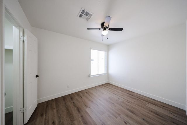 3001 W Mercer Lane, Phoenix, AZ 85029