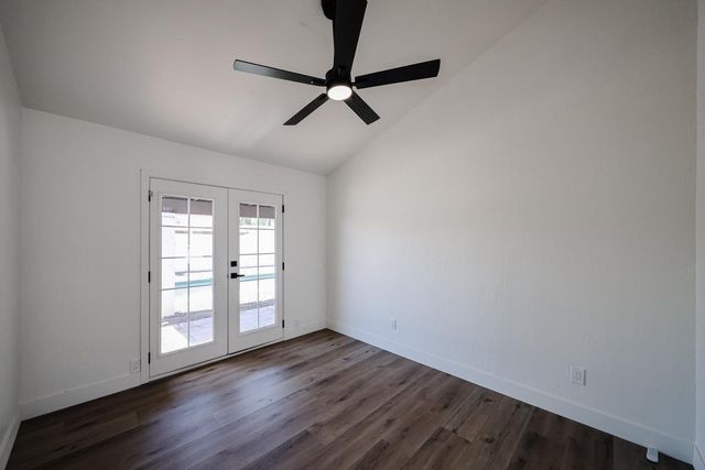 3001 W Mercer Lane, Phoenix, AZ 85029