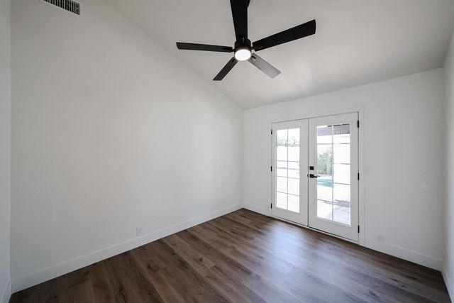 3001 W Mercer Lane, Phoenix, AZ 85029