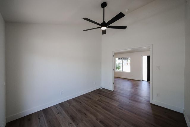 3001 W Mercer Lane, Phoenix, AZ 85029