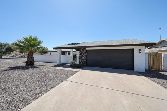 3001 W Mercer Lane, Phoenix, AZ 85029