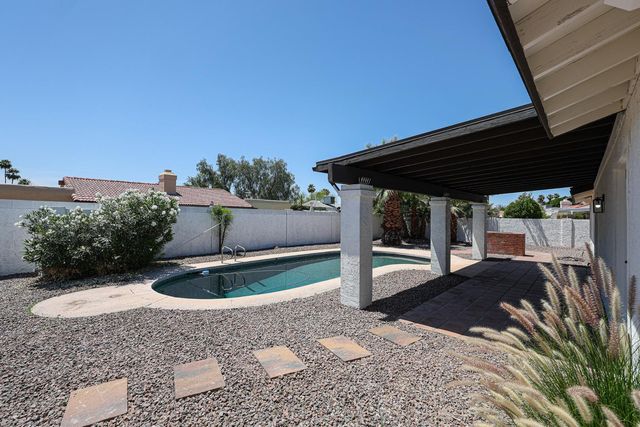 3001 W Mercer Lane, Phoenix, AZ 85029