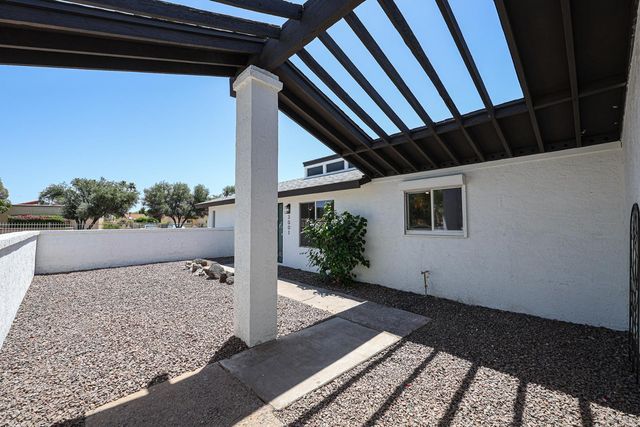 3001 W Mercer Lane, Phoenix, AZ 85029