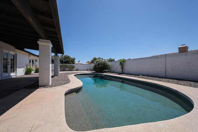 3001 W Mercer Lane, Phoenix, AZ 85029