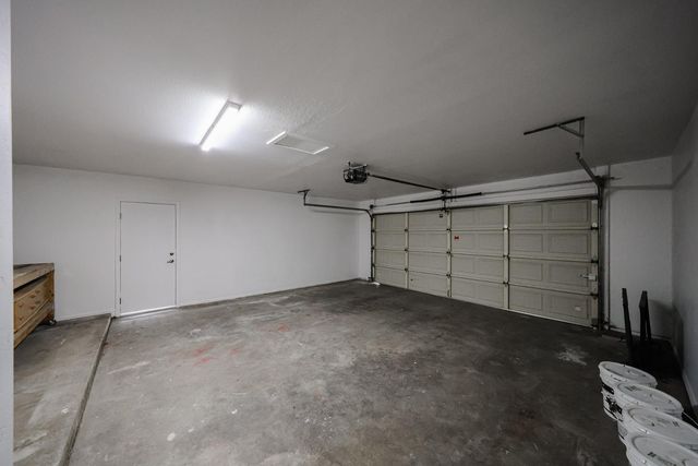 3001 W Mercer Lane, Phoenix, AZ 85029