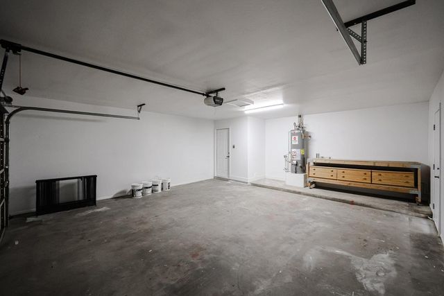 3001 W Mercer Lane, Phoenix, AZ 85029