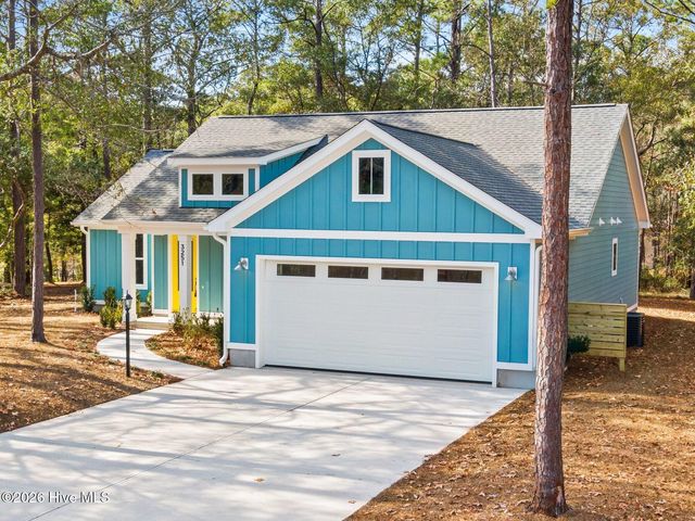 3251 Island Drive SE, Bolivia, NC 28422