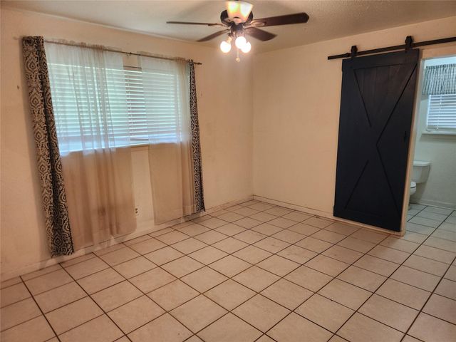 1205 Elm Street, Alvin, TX 77511