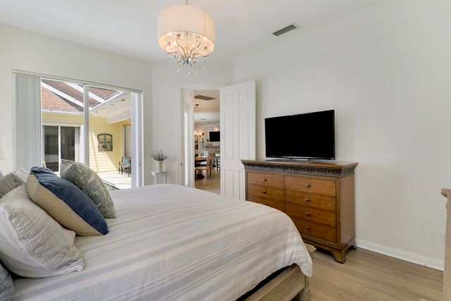 511 Sweet Bay Circle, Jupiter, FL 33458