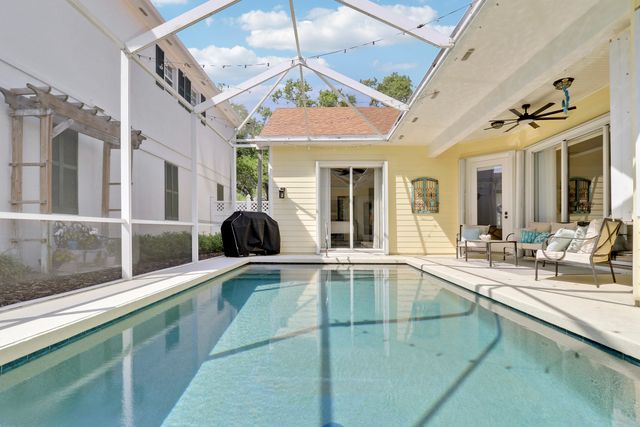 511 Sweet Bay Circle, Jupiter, FL 33458