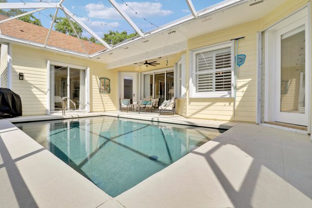 511 Sweet Bay Circle, Jupiter, FL 33458