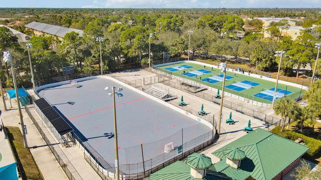 511 Sweet Bay Circle, Jupiter, FL 33458