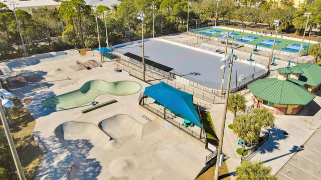 511 Sweet Bay Circle, Jupiter, FL 33458