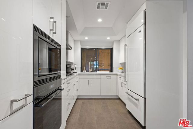 701 Ocean Avenue 110, Santa Monica, CA 90402