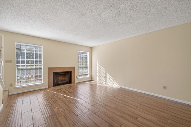 3100 Jeanetta Street 1004, Houston, TX 77063