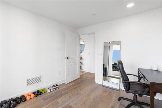 700 Park Regency NE Place 1503, Atlanta, GA 30326