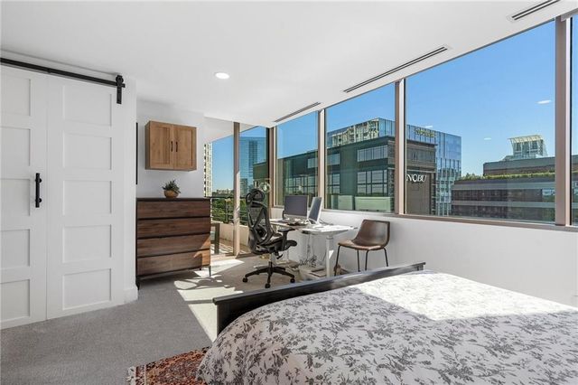 700 Park Regency NE Place 1503, Atlanta, GA 30326