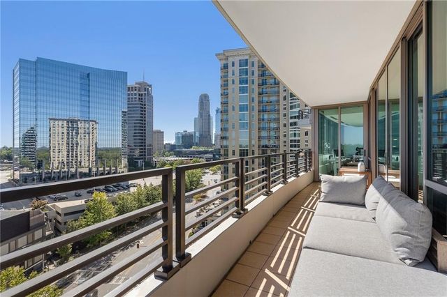 700 Park Regency NE Place 1503, Atlanta, GA 30326