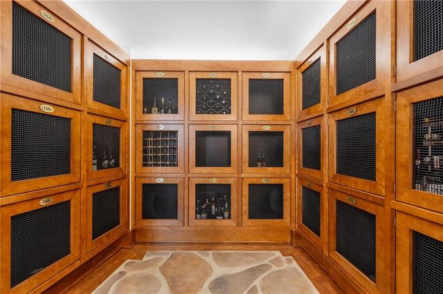 700 Park Regency NE Place 1503, Atlanta, GA 30326