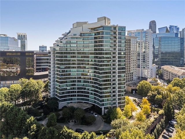 700 Park Regency NE Place 1503, Atlanta, GA 30326