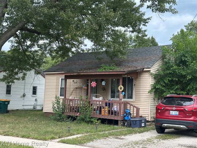 611 Beach Street, Mount Morris, MI 48458