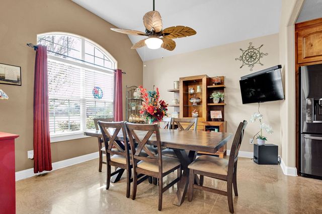 717 White Bear Trail, Lindale, TX 75771