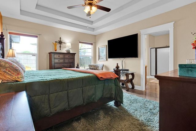 717 White Bear Trail, Lindale, TX 75771