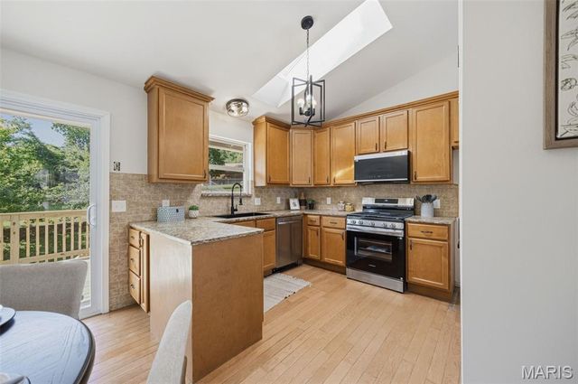 3261 5 Oaks Drive, Arnold, MO 63010