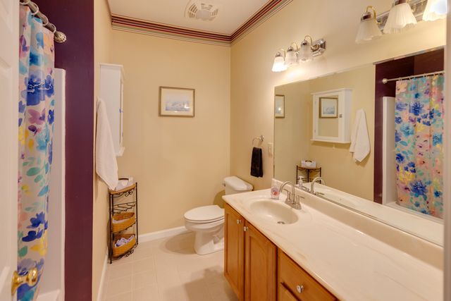 9 Blueberry Hill Rd Unit 7, Plymouth, NH 03264
