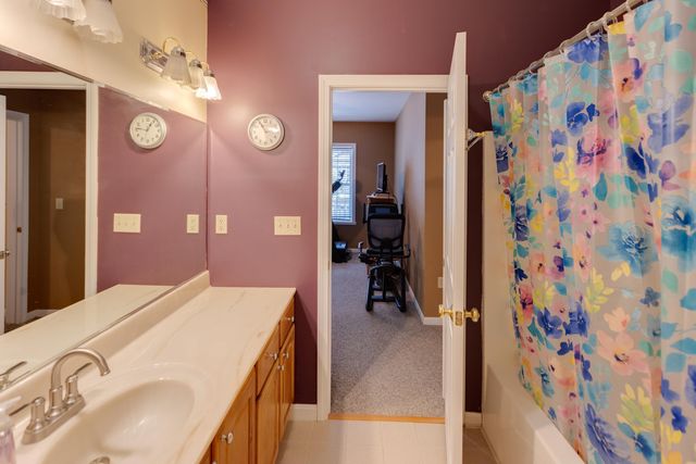 9 Blueberry Hill Rd Unit 7, Plymouth, NH 03264